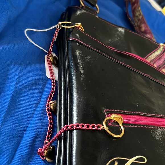 Catwoman Purse - Picture 3 of 6